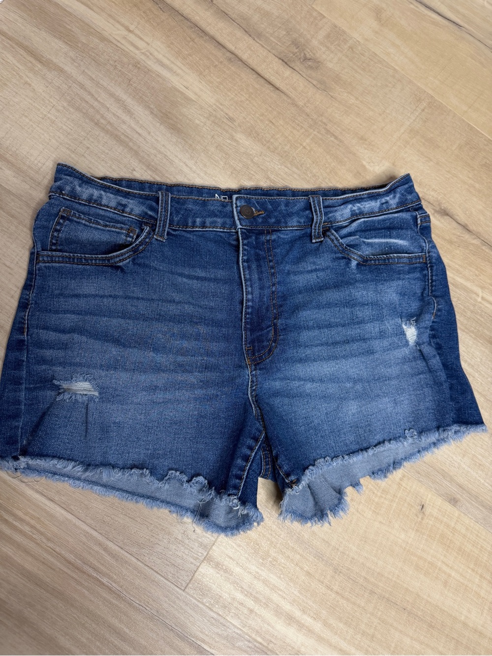No Boundaries Dark Blue Distressed Denim Cutoff Shorts
